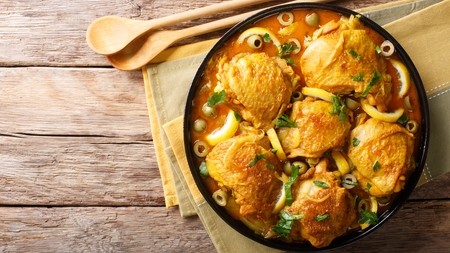 A dish of chicken baked with lemon